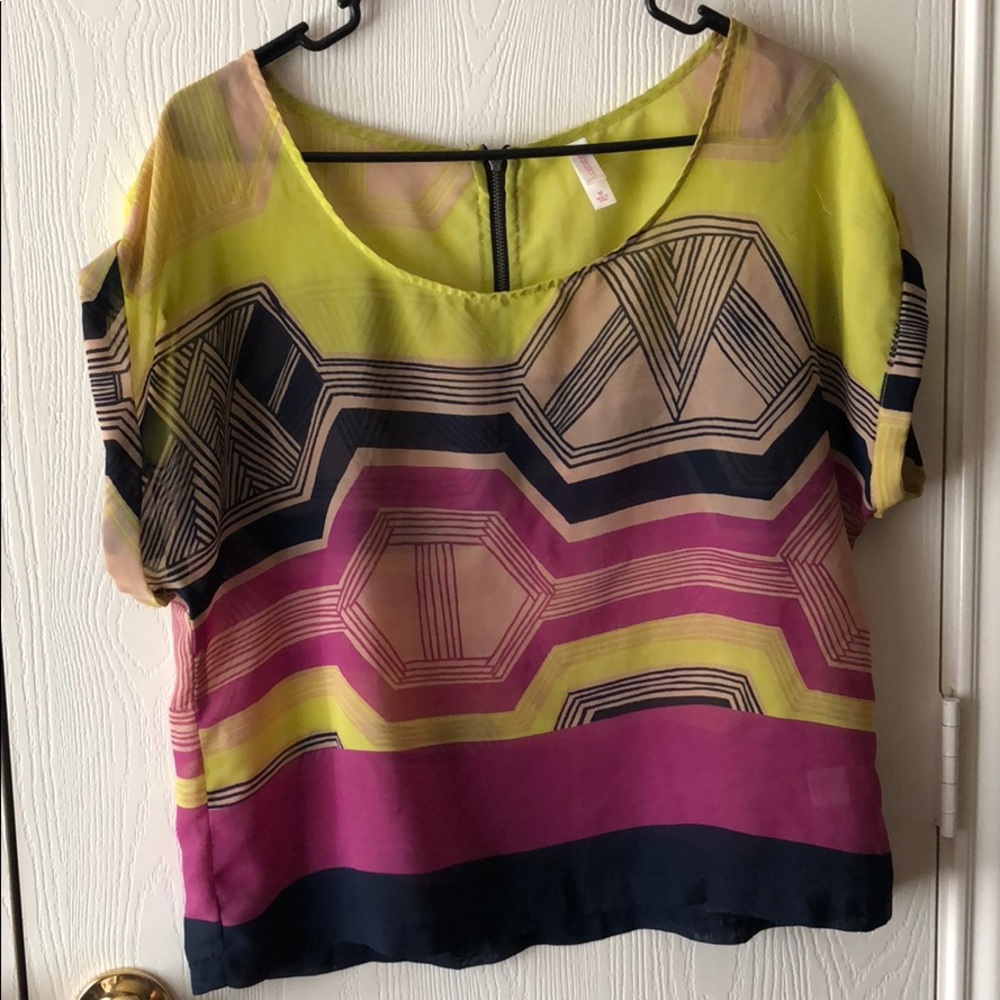 Multicolored top